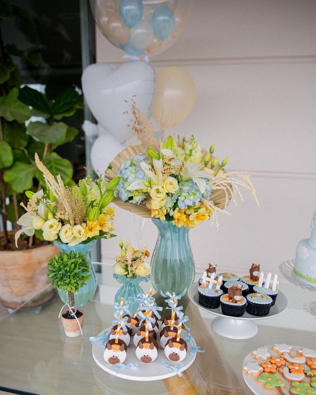 Thiên thần Kaka cùng bà xã khoe diện mạo của nhóc tì bé bỏng, dân tình không ngừng xuýt xoa: Mỹ nhân tương lai là đây chứ đâu - Ảnh 5.