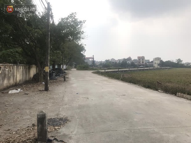 Hà Nội: Nỗi đau thắt lòng của người cha khi 2 con bị container lùi trúng, tử vong thương tâm trên đường đi học - Ảnh 1. Hà Nội: Nỗi đau thắt lòng của người cha khi 2 con bị container lùi trúng, tử vong thương tâm trên đường đi học - Ảnh 1.
