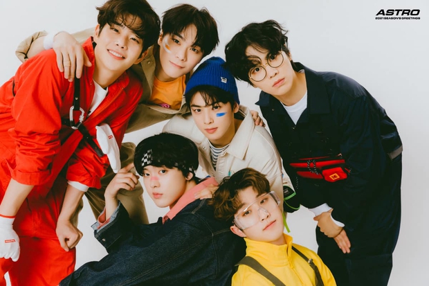 30 nhóm nhạc nam hot nhất hiện nay: BTS vững ngôi vương, ngỡ ngàng EXO bại trận vì 2 boygroup đông dân nhất Kpop - Ảnh 10. 30 nhóm nhạc nam hot nhất hiện nay: BTS vững ngôi vương, ngỡ ngàng EXO bại trận vì 2 boygroup đông dân nhất Kpop - Ảnh 10.