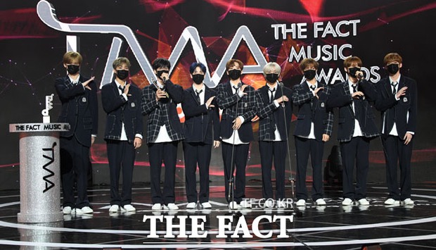 Kết quả The Fact Music Awards 2020: BTS giành Daesang không bất ngờ, BLACKPINK và đàn em lại trắng tay - Ảnh 6.