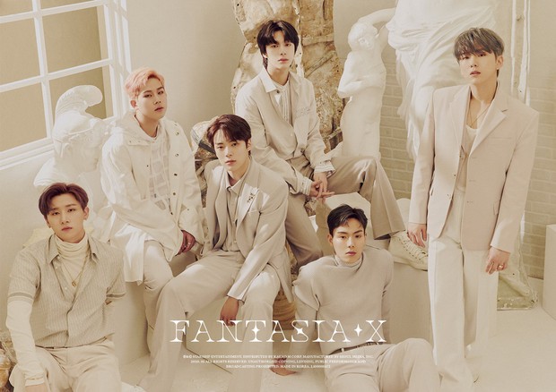 30 nhóm nhạc nam hot nhất hiện nay: BTS vững ngôi vương, ngỡ ngàng EXO bại trận vì 2 boygroup đông dân nhất Kpop - Ảnh 8. 30 nhóm nhạc nam hot nhất hiện nay: BTS vững ngôi vương, ngỡ ngàng EXO bại trận vì 2 boygroup đông dân nhất Kpop - Ảnh 8.