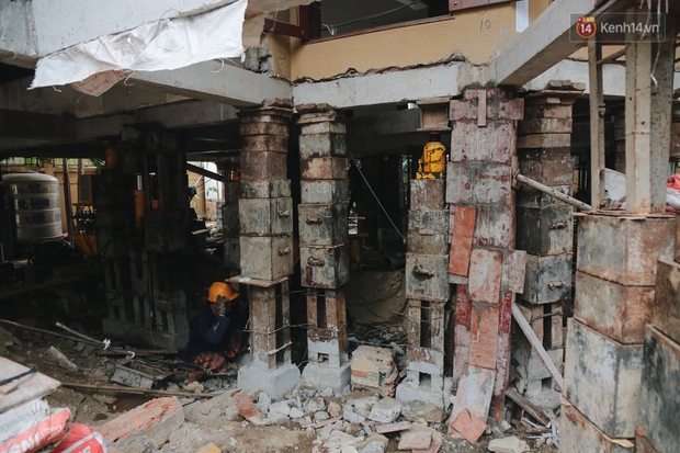 Cận cảnh căn biệt thự ngàn tấn ở phố nhà giàu Sài Gòn được thần đèn nâng cao 2m để chống ngập - Ảnh 5.