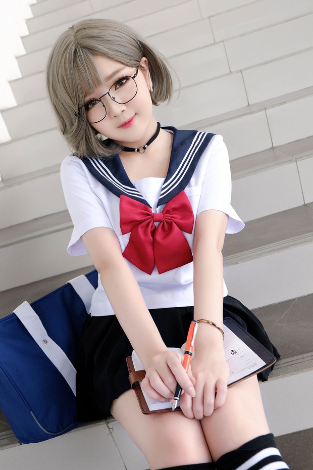 Chiêm ngưỡng những bộ ảnh cosplay bắt mắt của Trang Đỗ Bít Tết, nàng coser cực kỳ gợi cảm với vòng một khủng - Ảnh 2. Chiêm ngưỡng những bộ ảnh cosplay bắt mắt của Trang Đỗ Bít Tết, nàng coser cực kỳ gợi cảm với vòng một khủng - Ảnh 2.