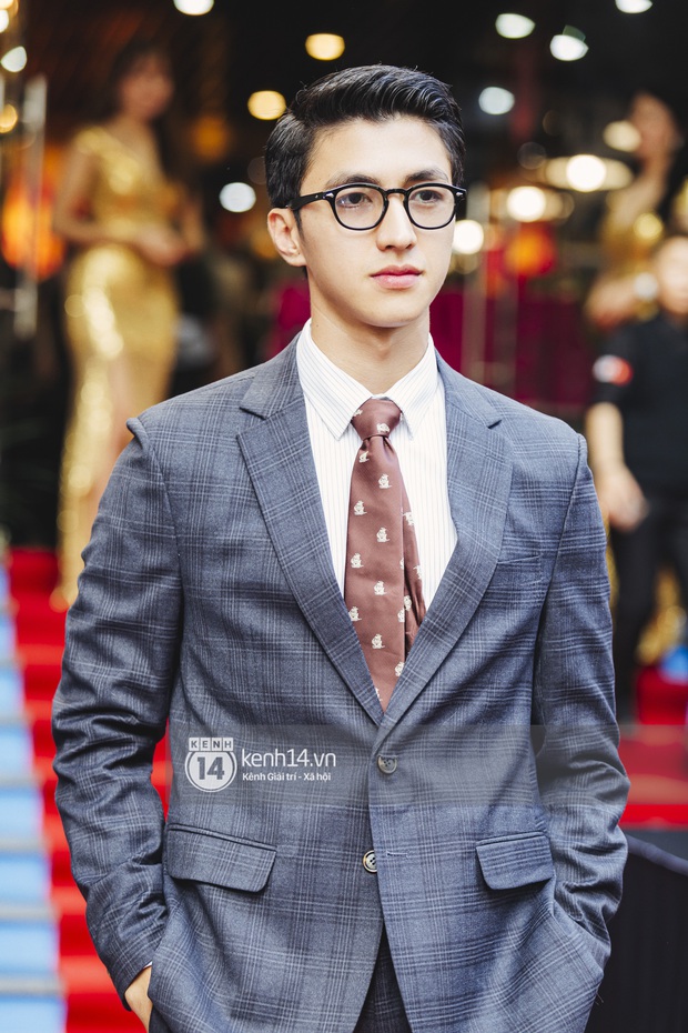 Sự kiện Vbiz hot nhất cuối tuần: Bình An lên đồ bảnh bao, Liz rạng rỡ nhưng Hồng Diễm chiếm hết spotlight với tóc khác lạ - Ảnh 3.