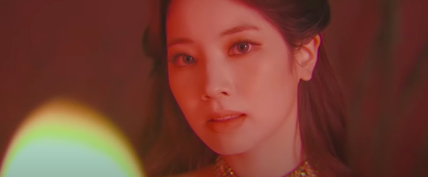 TWICE tung teaser cho Cry For Me gây sốt tại MAMA 2020: Visual đỉnh cao, concept ghi điểm, viết tiếp câu chuyện của I Cant Stop Me? - Ảnh 5.