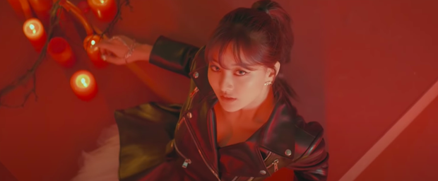 TWICE tung teaser cho Cry For Me gây sốt tại MAMA 2020: Visual đỉnh cao, concept ghi điểm, viết tiếp câu chuyện của I Cant Stop Me? - Ảnh 9.