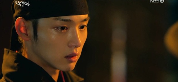 Chân lí phim Hàn: Lee Jong Suk muôn đời làm thánh hôn, Lee Min Ho mãi là cậu ấm giới siêu giàu á! - Ảnh 37. Chân lí phim Hàn: Lee Jong Suk muôn đời làm thánh hôn, Lee Min Ho mãi là cậu ấm giới siêu giàu á! - Ảnh 37.