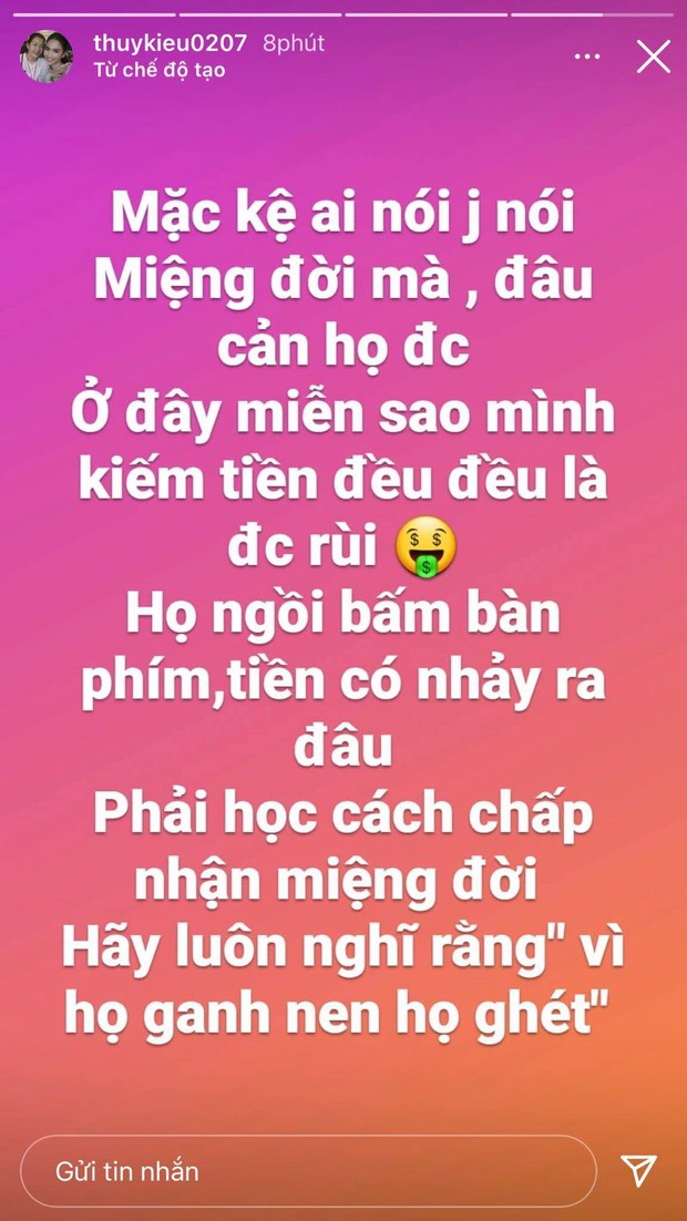 Thúy Kiều - trợ lý Ngọc Trinh bất ngờ đăng status căng cực, nhấn mạnh “ở đây miễn sao kiếm tiền đều là được” - Ảnh 2.