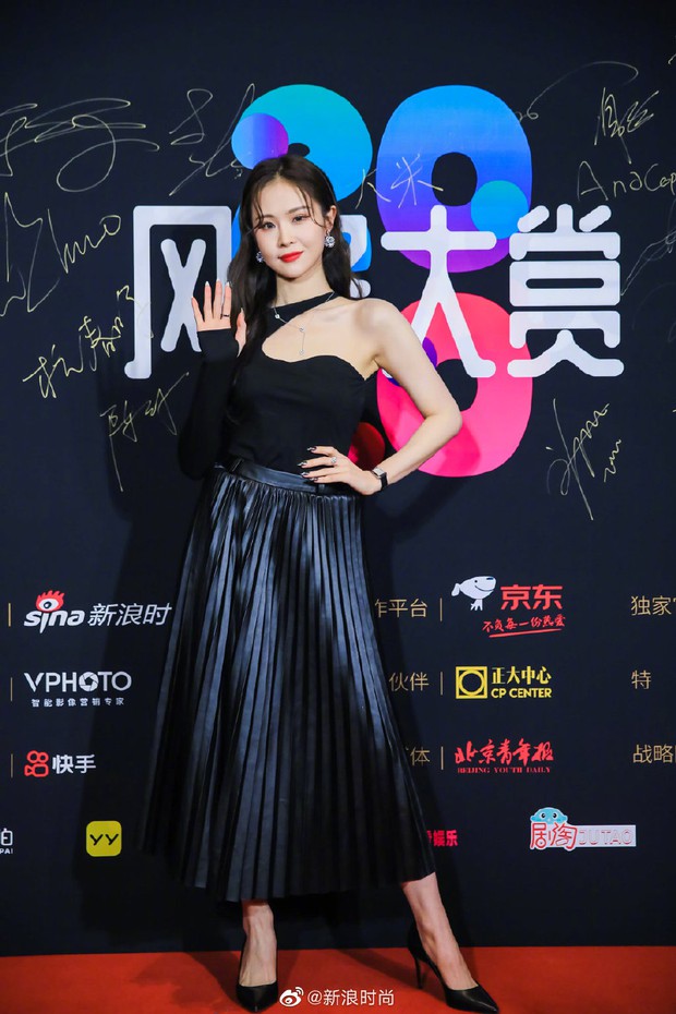 Thảm đỏ chứng kiến nhan sắc xuống dốc của mỹ nhân Cbiz: Lâm Duẫn - Viên Băng Nghiên lộ khuyết điểm, học trò Lisa vụt sáng - Ảnh 12.