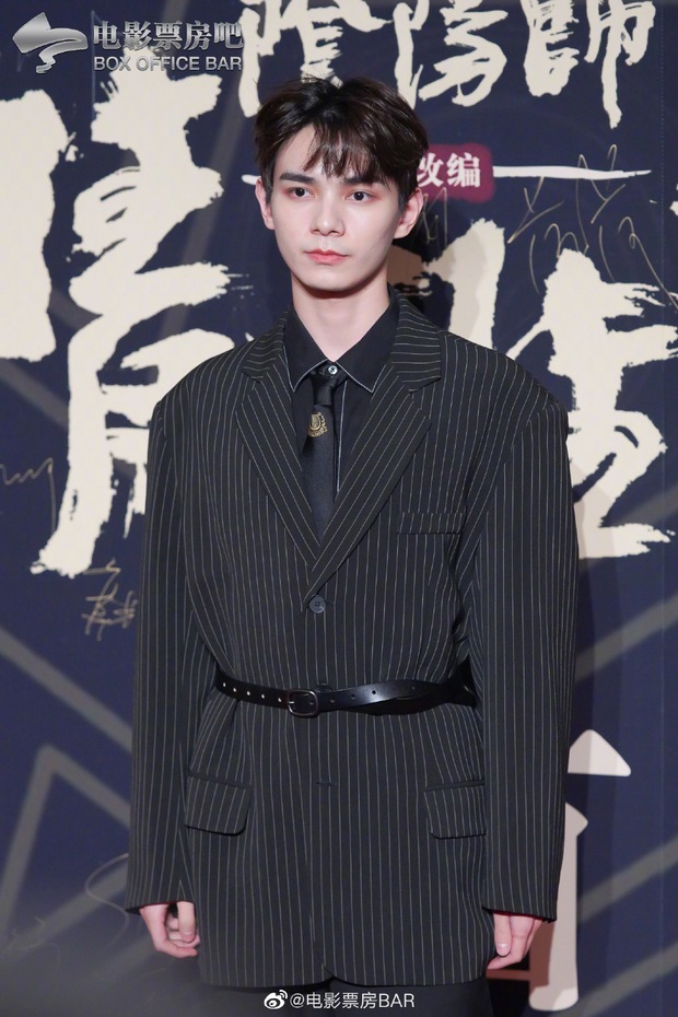 Dàn sao khủng đổ bộ sự kiện ra mắt phim: Đặng Luân lộ hình ảnh tăng cân bên Dạ Hoa, Vương Tử Văn khoe vòng 1 bốc lửa - Ảnh 15.