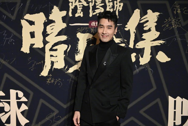 Dàn sao khủng đổ bộ sự kiện ra mắt phim: Đặng Luân lộ hình ảnh tăng cân bên Dạ Hoa, Vương Tử Văn khoe vòng 1 bốc lửa - Ảnh 4.