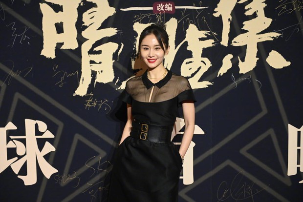 Dàn sao khủng đổ bộ sự kiện ra mắt phim: Đặng Luân lộ hình ảnh tăng cân bên Dạ Hoa, Vương Tử Văn khoe vòng 1 bốc lửa - Ảnh 9.