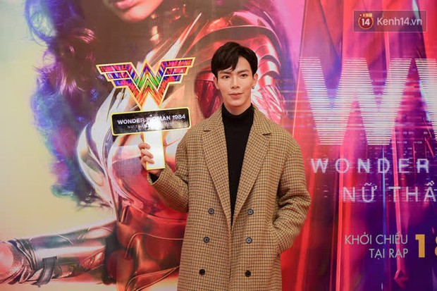 HHen Niê hóa Wonder Woman cực thần thái, át vía dàn sao đình đám ở thảm đỏ ra mắt phim - Ảnh 11.