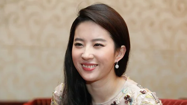 Những màn lột xác gây sốc nhất thập kỷ: Quá tiếc cho nhan sắc Việt Anh - Park Bom, Angela Baby - Hương Giang vụt sáng thành sao hạng A - Ảnh 39.