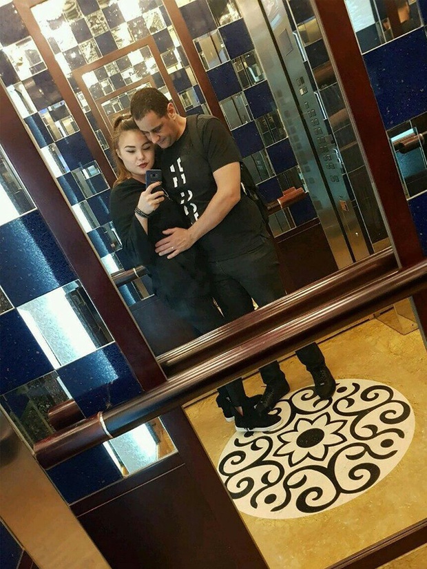 Bà mẹ bế đứa con đã chết vào khách sạn sang trọng cầu cứu cùng câu chuyện gây phẫn nộ nhưng cú twist mới nhất lại khiến ai cũng hoang mang - Ảnh 5.