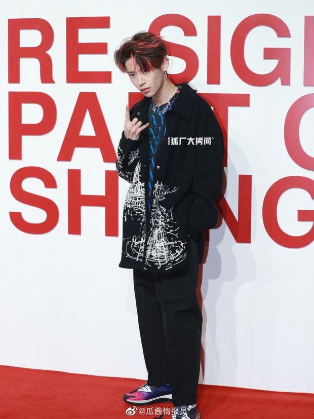 Sự kiện cực hot tối nay: Đường Yên gây sốc với váy ngắn cũn cỡn trễ ngực, Thư Kỳ sến súa bên đàn em Ngu Thư Hân - Ảnh 14.