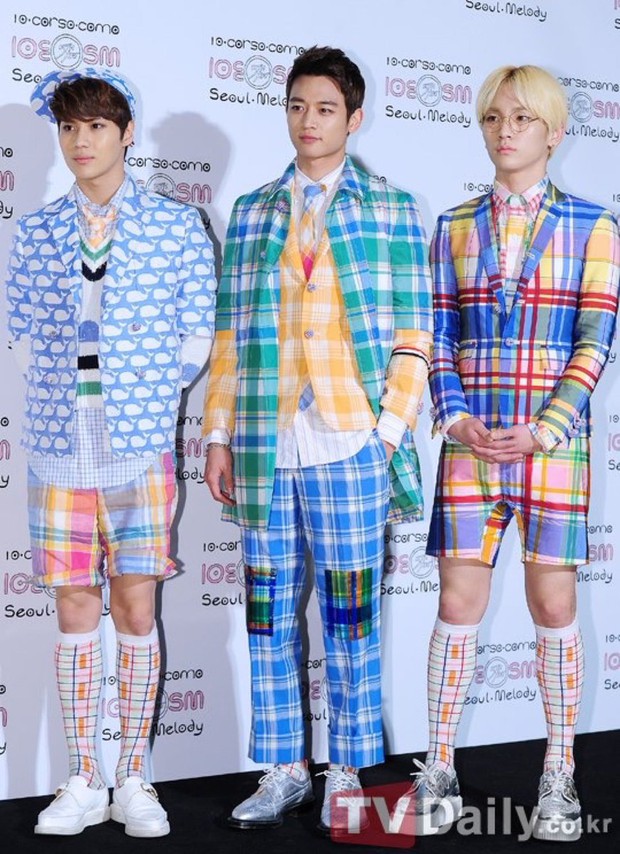 Netizen Việt “đào” lại loạt “bằng chứng” chứng minh idol nhà SM từ đời này qua đời khác đều “bất hòa” với stylist? - Ảnh 18.