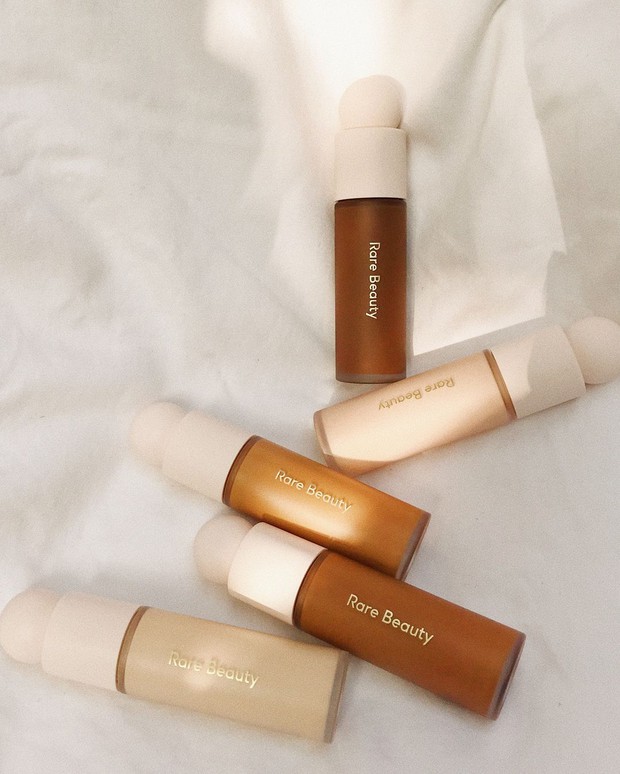 Xem loạt review chân thật của hai nàng beauty blogger Việt về bộ mỹ phẩm mới toanh của Selena Gomez - Ảnh 3. Xem loạt review chân thật của hai nàng beauty blogger Việt về bộ mỹ phẩm mới toanh của Selena Gomez - Ảnh 3.