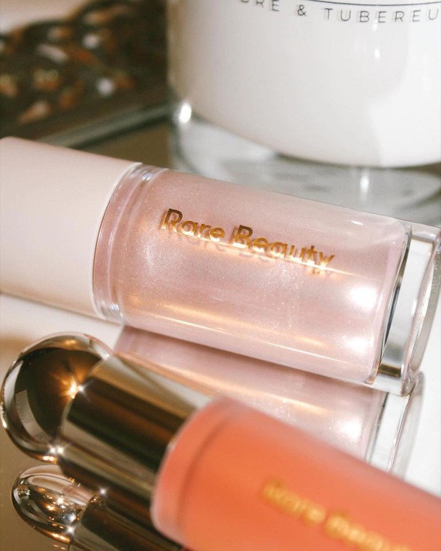 Xem loạt review chân thật của hai nàng beauty blogger Việt về bộ mỹ phẩm mới toanh của Selena Gomez - Ảnh 10. Xem loạt review chân thật của hai nàng beauty blogger Việt về bộ mỹ phẩm mới toanh của Selena Gomez - Ảnh 10.