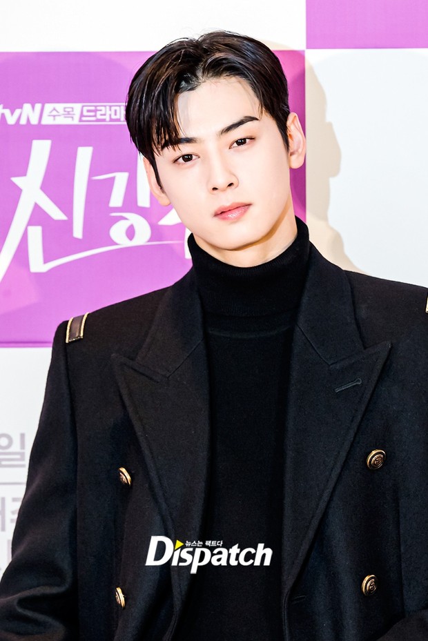 Cặp đôi Cha Eun Woo - Moon Ga Young khoe visual đẹp không góc chết tại sự kiện, nữ phụ nhăn nhó khó hiểu giật trọn spotlight - Ảnh 3.