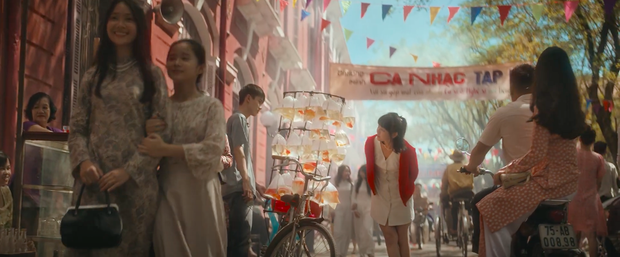 Bóc lẹ 5 hạt sạn ở MV của Sơn Tùng M-TP: Chi tiết xưa-nay va nhau liểng xiểng, sau pha gọi món siêu ngầu là sai lầm lớn của ngành dịch vụ? - Ảnh 2.