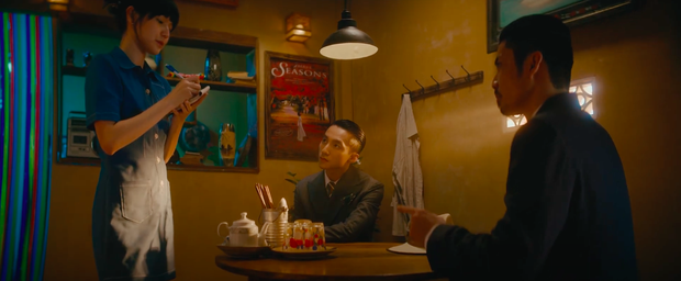 Bóc lẹ 5 hạt sạn ở MV của Sơn Tùng M-TP: Chi tiết xưa-nay va nhau liểng xiểng, sau pha gọi món siêu ngầu là sai lầm lớn của ngành dịch vụ? - Ảnh 4.