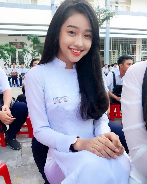 Throwback 2015: Chóng mặt với drama Midu - Phan Thành - Thuý Vi, Quỳnh Anh Shyn và B Trần chia tay vì người thứ 3? - Ảnh 2.