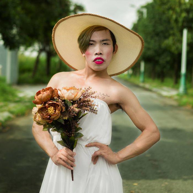 Cả thập kỷ qua, đây là loạt gương mặt tai tiếng từng ăn gạch đá đủ xây biệt thự từ cư dân mạng - Ảnh 10.