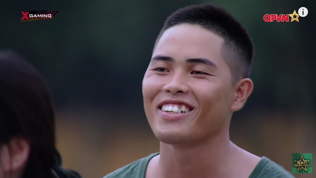 Thuyền Khánh Vân - chú Ngạn pha ke vừa ra khơi đã có người công khai đòi lật: Tức cái lồng ngực à nha! - Ảnh 5.