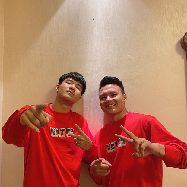 Dàn trai xinh gái đẹp nô nức check-in Giáng sinh, visual bạn nào cũng lấp lánh hơn cả cây thông Noel - Ảnh 8.