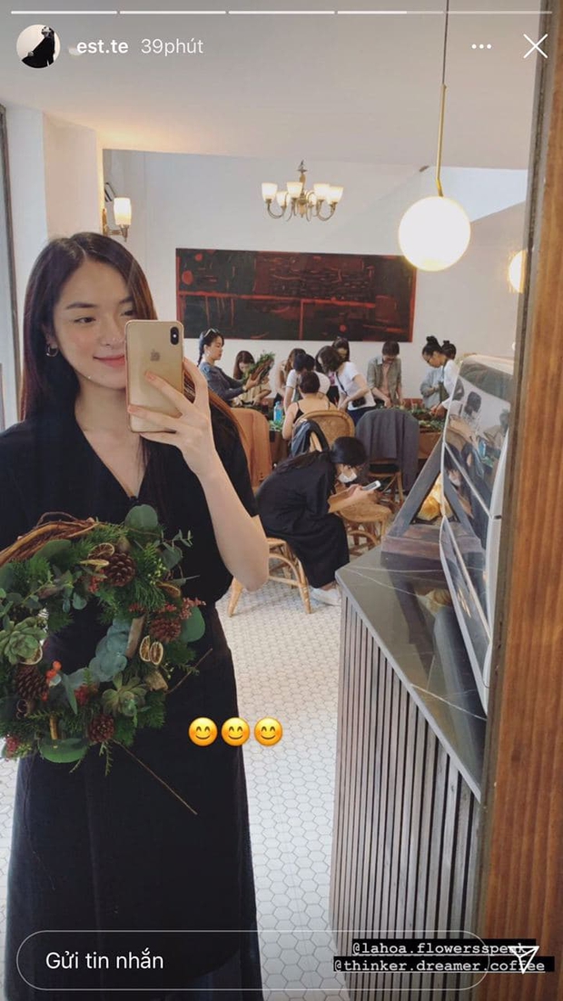 Cứ 3 post trên MXH thì có 1 bài về Noel: Gái đẹp làm ngay con ảnh check-in, hội nghiện nhà khoe decor mệt nghỉ - Ảnh 7.