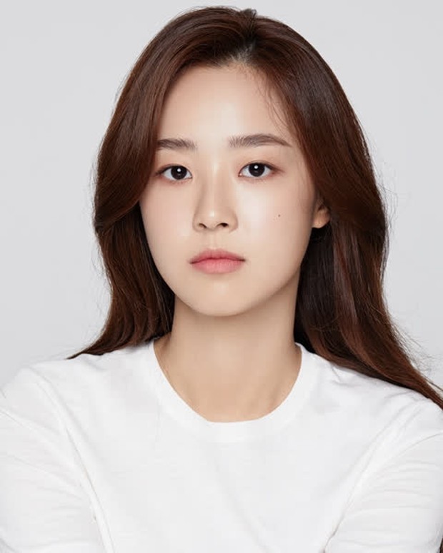 Dàn rich kid cực phẩm của Penthouse: Thành tích học tập đáng nể, Ro Na từng là mợ chảnh nhí nữa nha! - Ảnh 27.