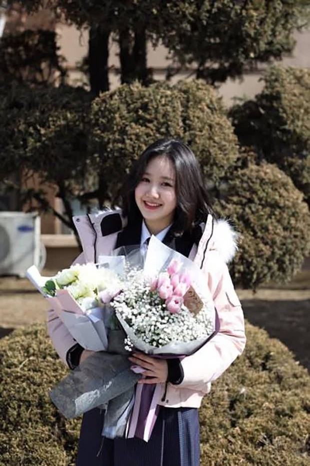 Dàn rich kid cực phẩm của Penthouse: Thành tích học tập đáng nể, Ro Na từng là mợ chảnh nhí nữa nha! - Ảnh 22.