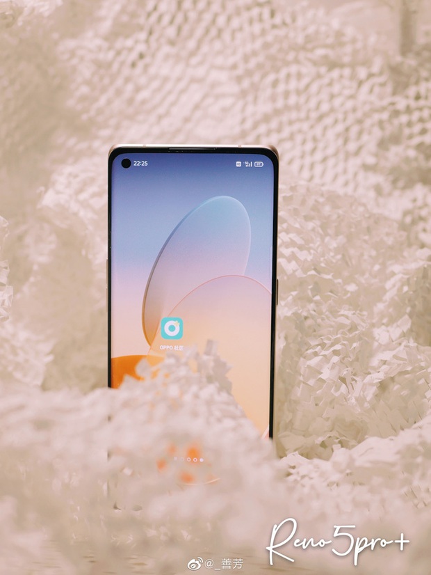 OPPO Reno5 Pro+ ra mắt: Camera dùng cảm biến Sony IMX766 xịn hơn, chip Snapdragon 865, sạc siêu nhanh 65W, giá từ 14.2 triệu đồng - Ảnh 5.