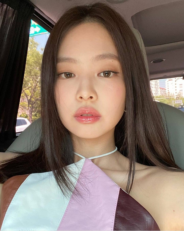 Nguyên nhân khiến Blink hay choảng nhau nhất vì trang điểm nhạt cho BLACK PINK hóa ra lại đứng sau những bức hình để đời của sao Hàn này - Ảnh 3.