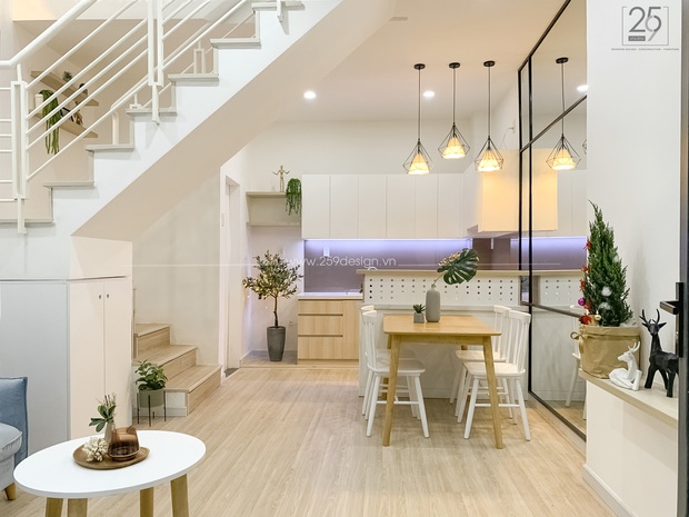 Ngôi nhà tăm tối, bí bách lột xác đơn giản nhưng vẫn khiến nhiều người kinh ngạc, trắng sáng đến khó tin - Ảnh 7.