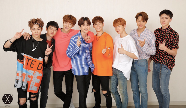 30 nhóm nhạc Hàn hot nhất hiện nay: EXO bị đàn em vượt mặt, cuối năm BTS hay BLACKPINK lên ngôi vương? - Ảnh 11. 30 nhóm nhạc Hàn hot nhất hiện nay: EXO bị đàn em vượt mặt, cuối năm BTS hay BLACKPINK lên ngôi vương? - Ảnh 11.