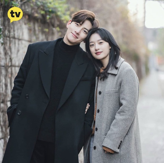 Style của Kim Ji Won trong phim mới: Đơn giản mà siêu xinh tươi lãng mạn, nhìn là muốn học theo bằng hết - Ảnh 6.