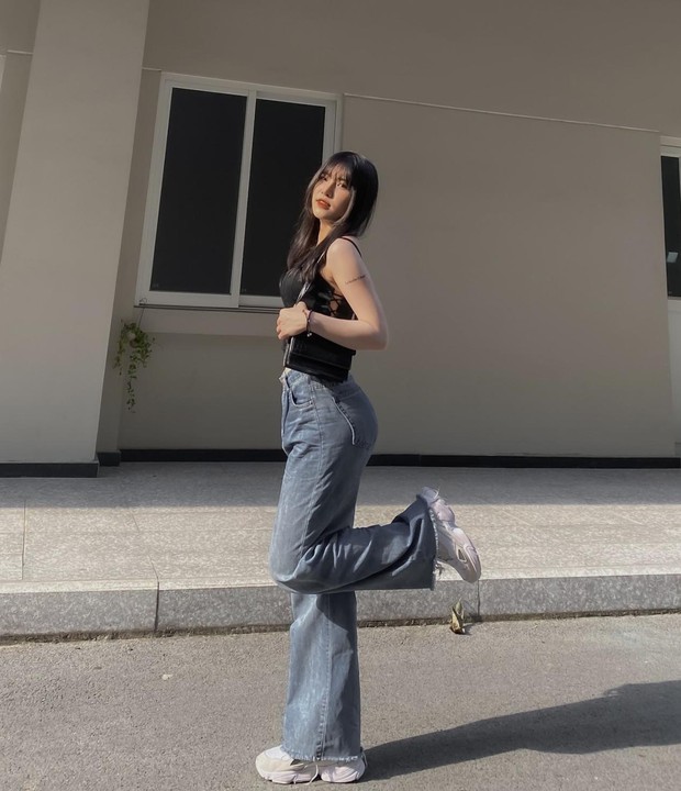 Cô gái khoe mẹ có vẻ đẹp đỉnh cao trong đám cưới năm 1996, nhan sắc của cả 2 ở hiện tại gây chú ý - Ảnh 8.