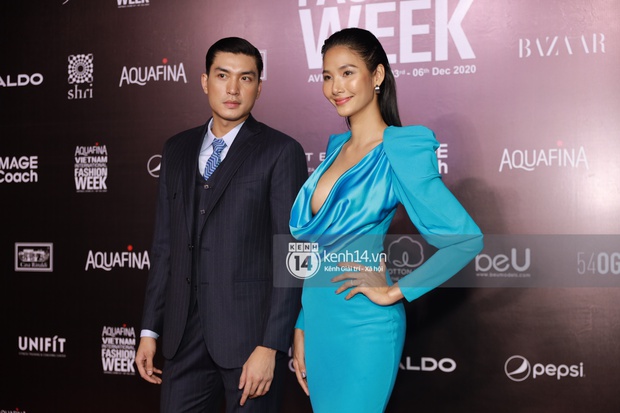 Thảm đỏ Aquafina Vietnam International Fashion Week 2020: Hoàng Thuỳ diện váy hiểm hóc khoe vòng 1 lấp ló, Thu Anh gây chú ý bởi set đồ lạ mắt - Ảnh 3.