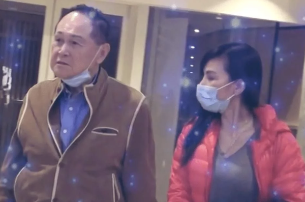 Con trai Vua tàu biển Hồng Kông lộ ảnh hẹn hò với tình mới khi đã 84 tuổi, ăn chơi khét tiếng nhưng không kết hôn vì sợ chia gia tài - Ảnh 2.