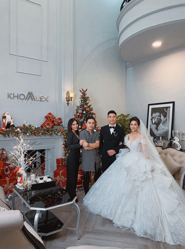 So ảnh cưới của bà xã Tư Dũng khi tự đăng và được tag, liệu có khác nhau không nhỉ? - Ảnh 2. So ảnh cưới của bà xã Tư Dũng khi tự đăng và được tag, liệu có khác nhau không nhỉ? - Ảnh 2.