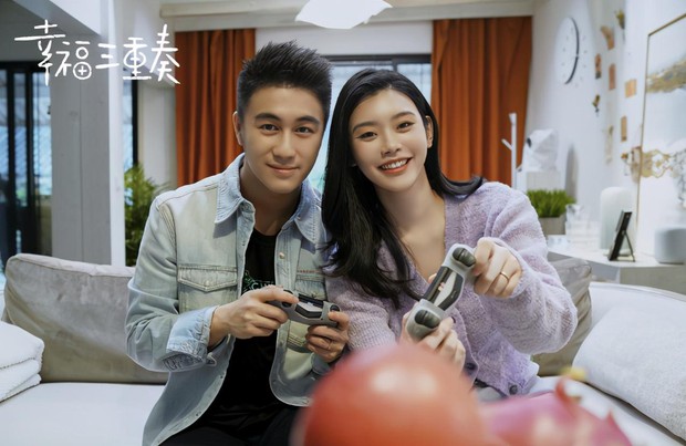 Loạt thị phi của hai vợ chồng Ming Xi khi đi show: Khoe tình cảm giả trân, kìm kẹp thái quá, giờ tiết lộ cả bí mật gia đình - Ảnh 12. Loạt thị phi của hai vợ chồng Ming Xi khi đi show: Khoe tình cảm giả trân, kìm kẹp thái quá, giờ tiết lộ cả bí mật gia đình - Ảnh 12.