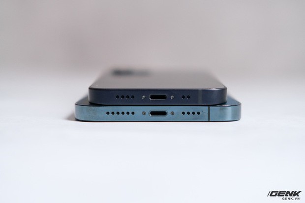 Trên tay chiếc iPhone bị người Việt ghẻ lạnh năm nay: Nhỏ tẹo bằng bàn tay, dùng một tay thì sướng, hai tay thì... sượng - Ảnh 13. Trên tay chiếc iPhone bị người Việt ghẻ lạnh năm nay: Nhỏ tẹo bằng bàn tay, dùng một tay thì sướng, hai tay thì... sượng - Ảnh 13.