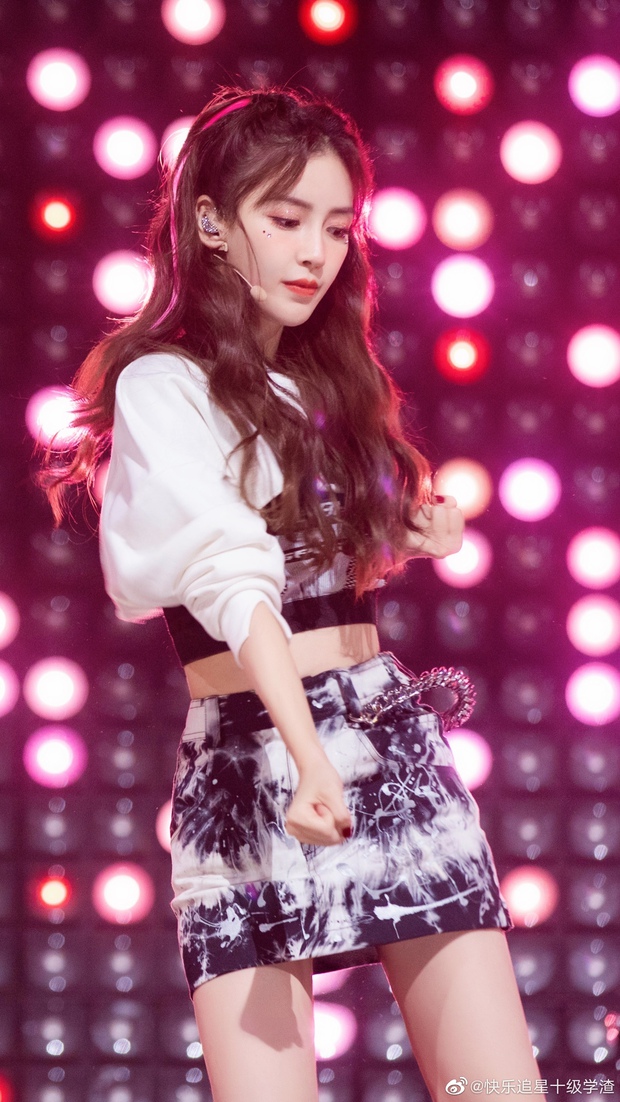 Màn bùng nổ nhan sắc hot nhất tối nay: Angela Baby kiều diễm đến choáng ngợp, ai cũng ngỡ visual của girlgroup nào! - Ảnh 3.