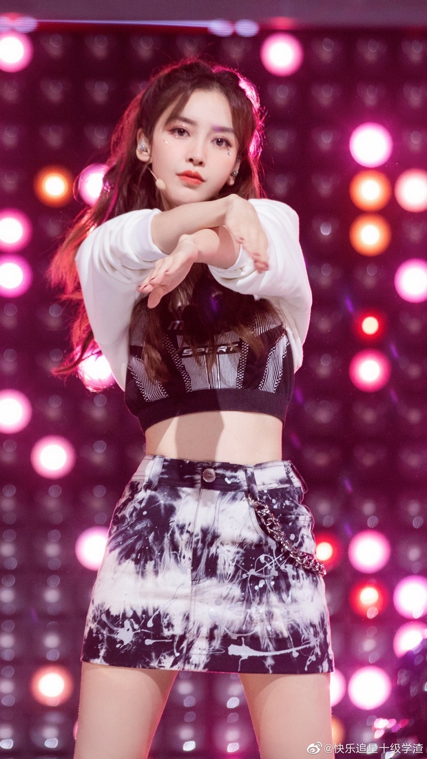 Màn bùng nổ nhan sắc hot nhất tối nay: Angela Baby kiều diễm đến choáng ngợp, ai cũng ngỡ visual của girlgroup nào! - Ảnh 2.