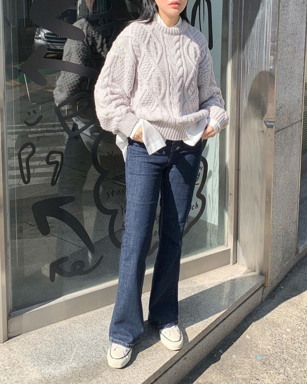 Bí kíp mặc đẹp của gái Hàn chỉ loanh quoanh ba gam màu cơ bản này, học theo đảm bảo mùa nào cũng mặc đẹp - Ảnh 9.