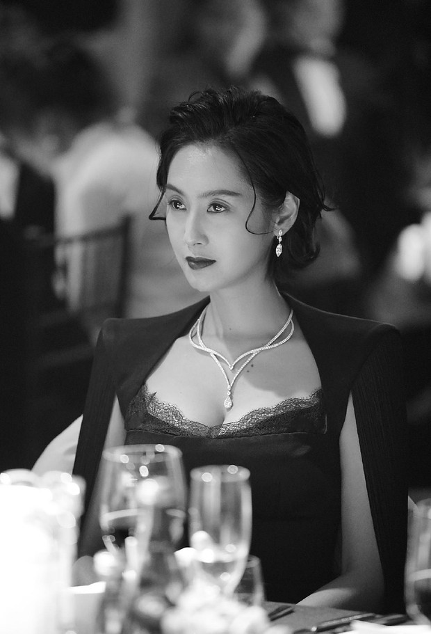 Bộ ảnh sự kiện khủng gây bão: Angela Baby sang chảnh lấn át Dương Mịch, ai ngờ tất cả bị mỹ nhân Hong Kong đè bẹp - Ảnh 7.