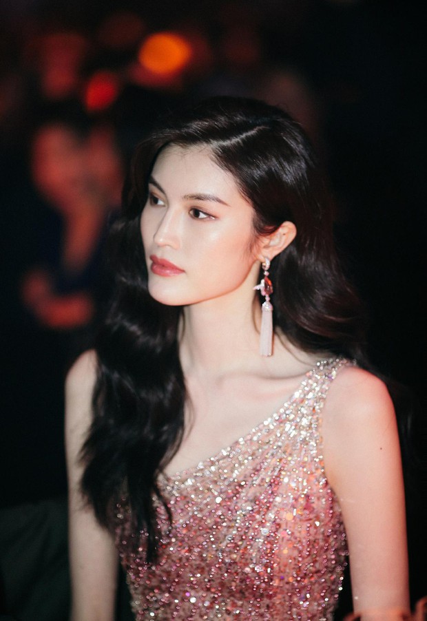 Bộ ảnh sự kiện khủng gây bão: Angela Baby sang chảnh lấn át Dương Mịch, ai ngờ tất cả bị mỹ nhân Hong Kong đè bẹp - Ảnh 6.