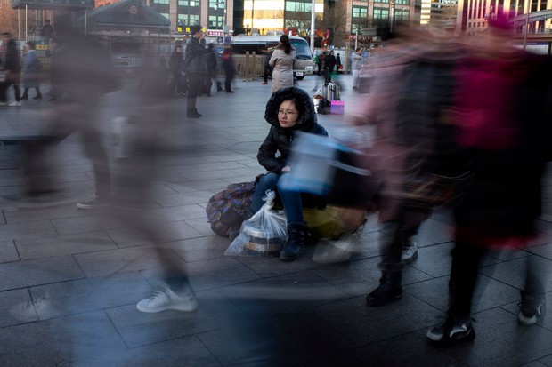 Con đã giết bố rồi: Lời xin lỗi đầy dằn vặt của những người mắc bệnh nhưng không hay biết, vô tình gây thảm họa giữa đại dịch Covid-19 - Ảnh 2.